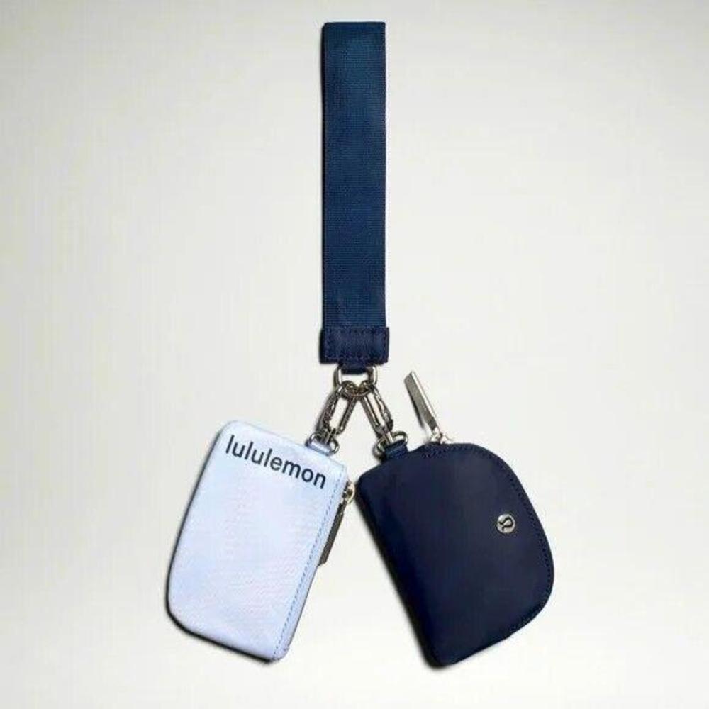 Lululemon Dual Pouch Wristlet - Blue Linen / True Navy VERY RARE COLOR COMBO